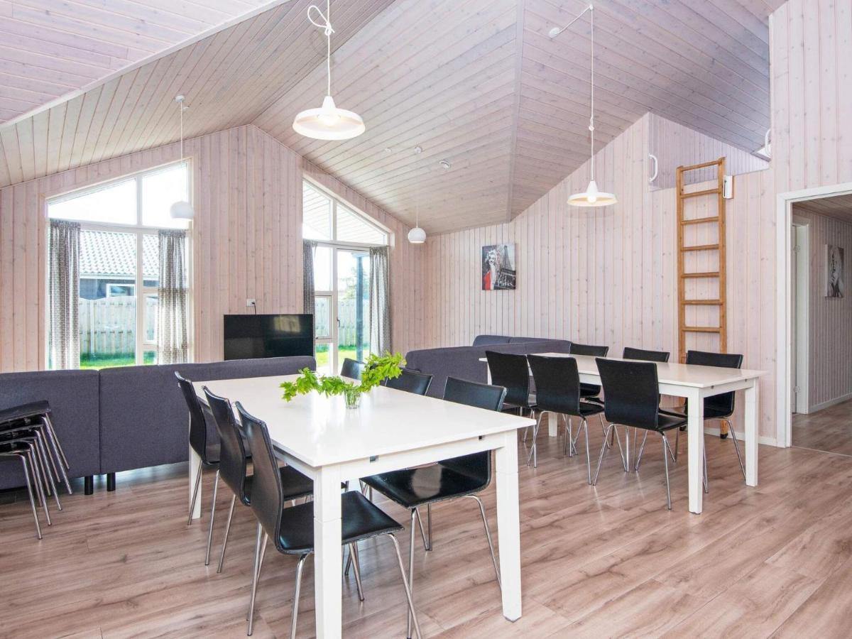 16 Person Holiday Home In R M Romo Kirkeby Exterior photo
